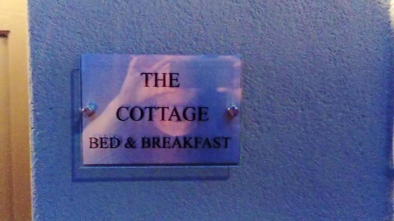 The Cottage Bed & Breakfast High Blantyre Ngoại thất bức ảnh